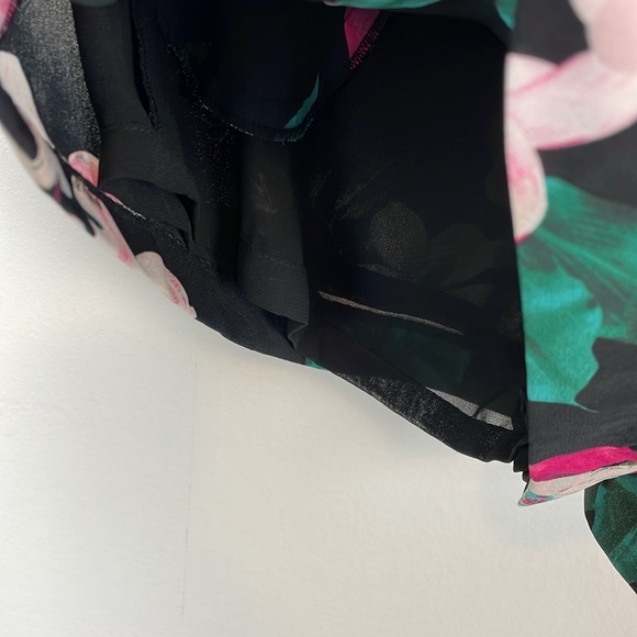 1.State Womens M Stretch Banded Strapless Floral Tropical Lined 2 Pocket Romper - Picture 3 of 11